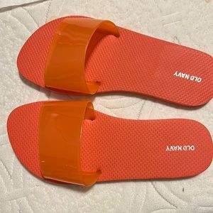 New size 9 bright orange sandals